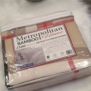 Metropolitan bamboo home